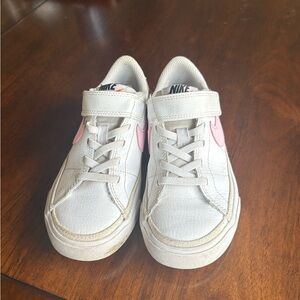 Nike Kids White and Pink Sneakers